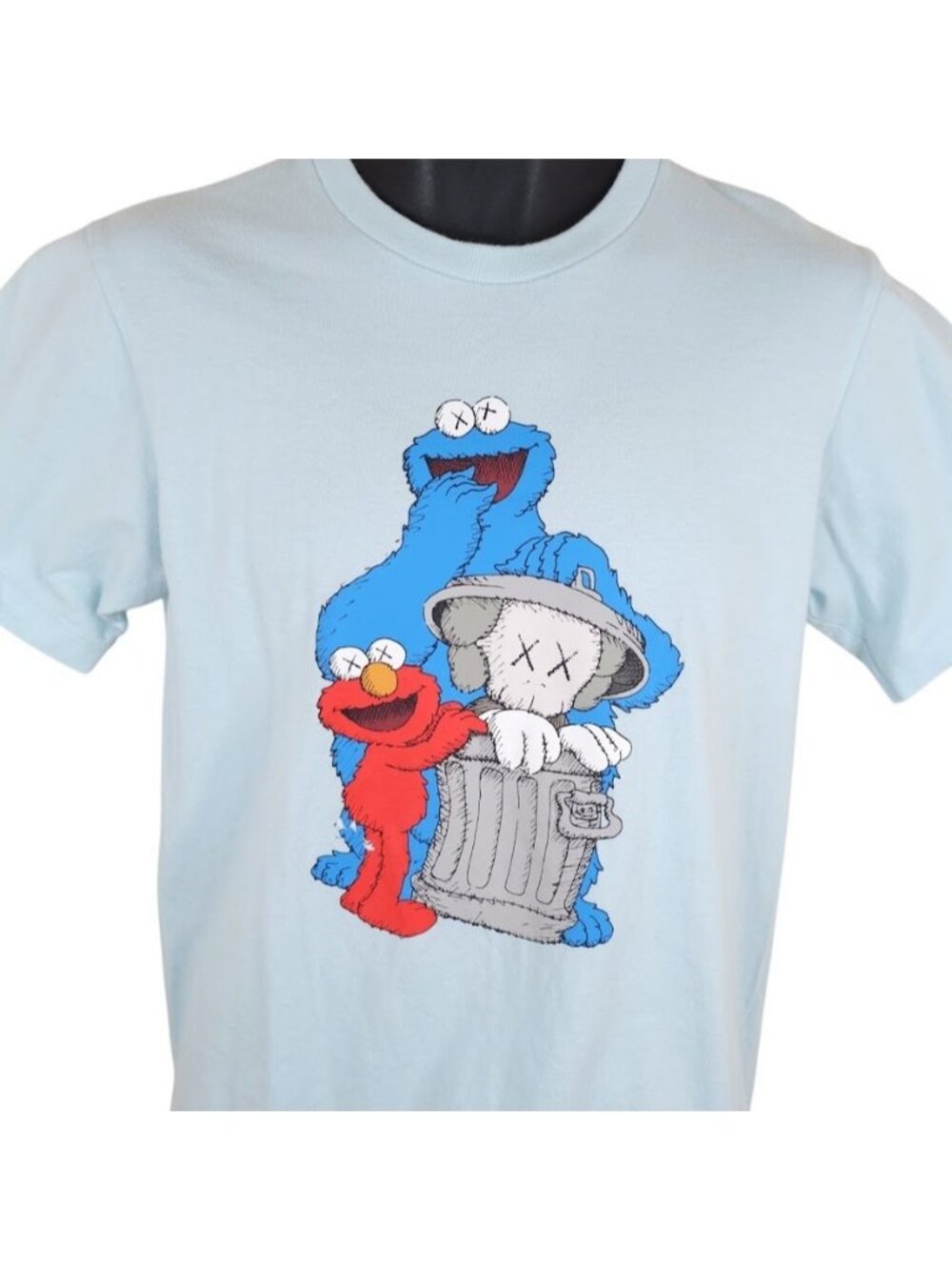 Uniqlo X KAWS X Sesame Street T Shirt Mens Size Small Blue Cookie Monster Elmo